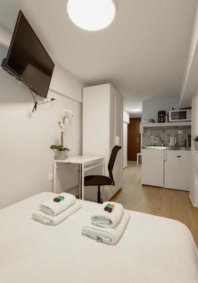 Downtown Studio Thessaloniki Apartment Exterior foto
